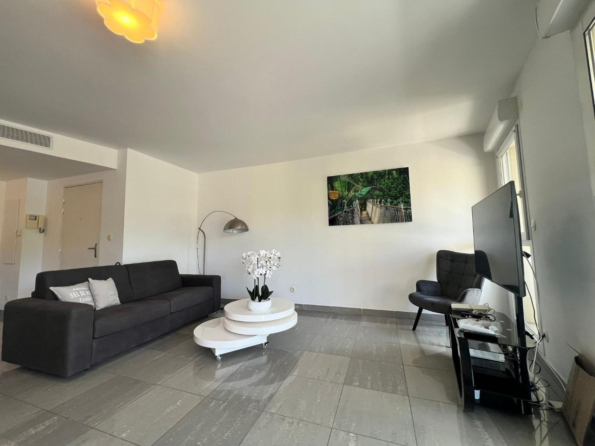 Grand T3 Neuf Proche Port/Centre Ville La Ciotat Ngoại thất bức ảnh